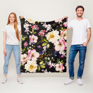 Rosa gelbe Rosen, schwarzer Hintergrund Fleecedecke