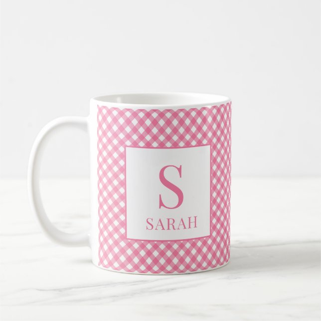 Rosa Gingham-Karo Monogramm Name im Prep-Stil Kaffeetasse (Links)