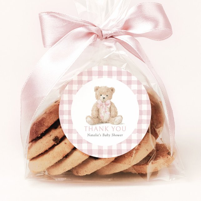 Rosa Gingham-Teddybär-Baby-Party Runder Aufkleber (Von Creator hochgeladen)