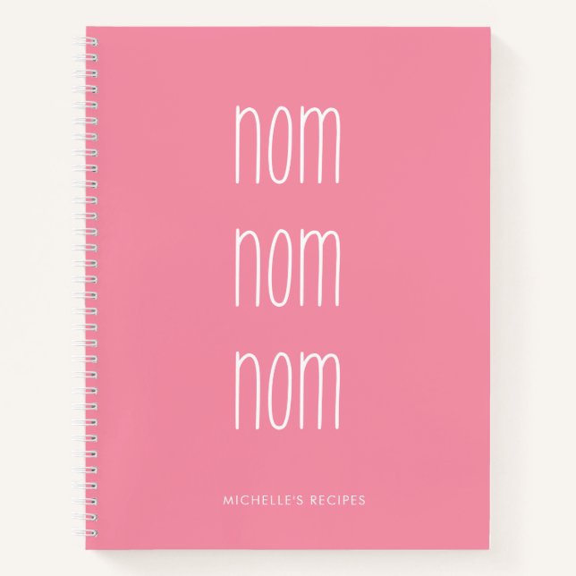 Rosa Girly handgeschriebene Nom Nom Kochrezeption Notizbuch (Vorderseite)