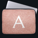 Rosa-Glitzer und Monogramm Laptopschutzhülle<br><div class="desc">Rosa Rose Gold Imitate Glitzer und sparkle Elegant Monogram Case. Dieser Fall kann so angepasst werden,  dass er Ihren Anfangs- und Vornamen enthält.</div>