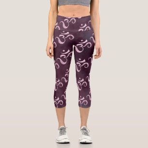 Rosa Glitzern Om verstreut Marone einfarbig Tiedye Capri Leggings