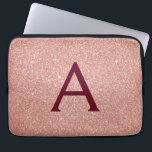 Rosa-Gold-Burgund-Glitzer-Sparkon-Monogramm Laptopschutzhülle<br><div class="desc">Blush Pink und Rose Gold Burgundy Imitate Glitzer und sparkle Elegant Monogram Case. Dieser Fall kann so angepasst werden,  dass er Ihren Anfangs- und Vornamen enthält.</div>