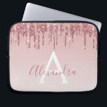 Rosa-Gold-Glitter-Monogramm Laptopschutzhülle<br><div class="desc">Blush Pink - Rose Gold Imitat Dripping Glitzer und sparkle elegante Monogram Girly Niedlich Laptop Computer Case oder Sleeve. Dieser Fall kann so angepasst werden,  dass er den Namen Ihres Signaturskripts enthält.</div>
