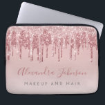 Rosa-Gold-Glitter-Monogramm Laptopschutzhülle<br><div class="desc">Blush Pink - Rose Gold Imitats Dripping Glitzer und sparkle elegante Monogram Business Beruflich Hair und Make up Beauty Promotional Laptop Computer Case oder Sleeve. Dieser Fall kann so angepasst werden,  dass er Ihren Skriptnamen und Ihren Job- oder Positionstitel enthält.</div>