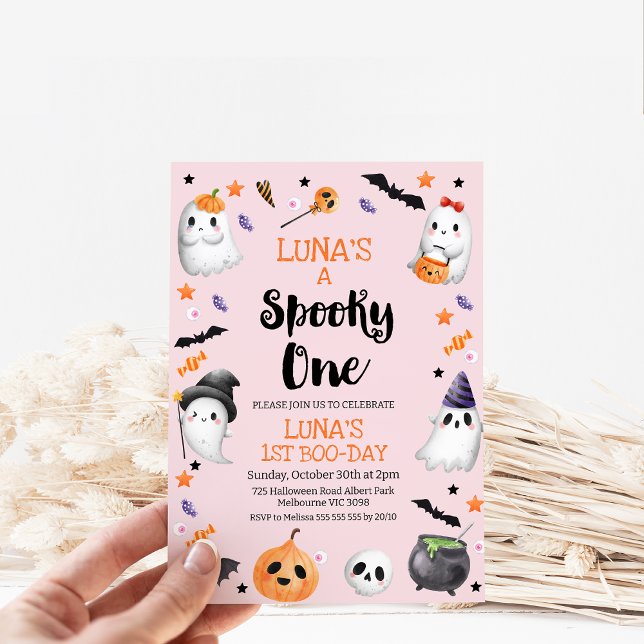 Rosa Halloween Spooky 1. Geburtstag Einladung (Girls Halloween Spooky One 1st Birthday Invitation, Editable Pastel Pink Halloween First Birthday )
