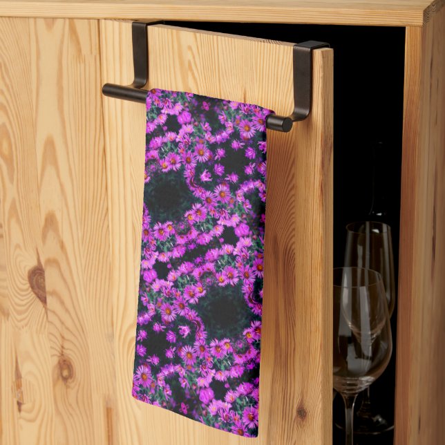 Rosa Herbst-Aster-Blume Abstraktes Kunstmuster Geschirrtuch (Drittel gefaltet)