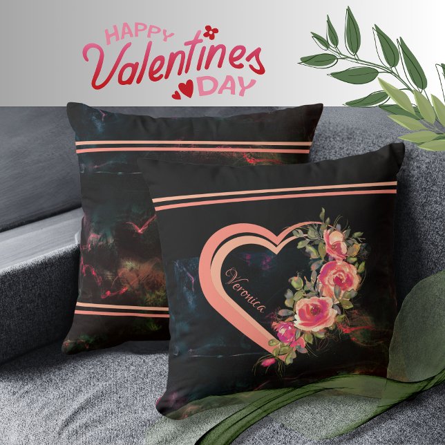 Rosa Herz mit Rose Kissen (Pink Heart with Roses Throw Pillow)