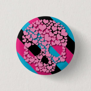 Rosa Herz-Schädel auf Streifen Button