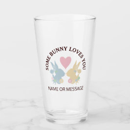 Rosa Herz und farbenfrohe Pastellbäder Bunny Glas