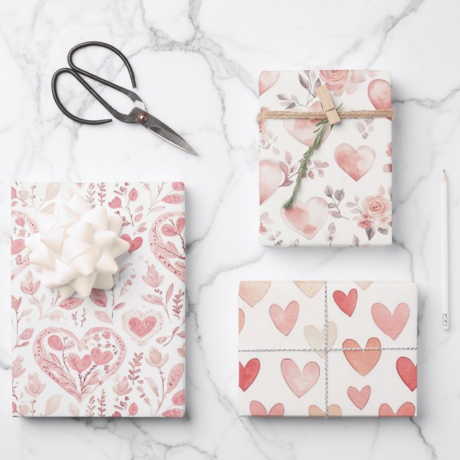 Rosa Herzen Florale Liebe Geschenkpapier Set (Vorderseite)