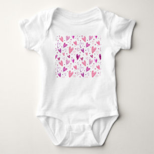 Rosa Herzen und Polka Punkte: Romantische Freude. Baby Strampler