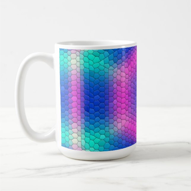 Rosa Hexagon Mosaik auf blauem Gradient Kaffeetasse (Links)