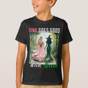 Rosa Hexe wird gut mit grüner Halloween-Hexe T-Shirt