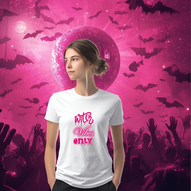 Rosa Hexenvibes nur halloween Typografin Tri-Blend Shirt (Von Creator hochgeladen)