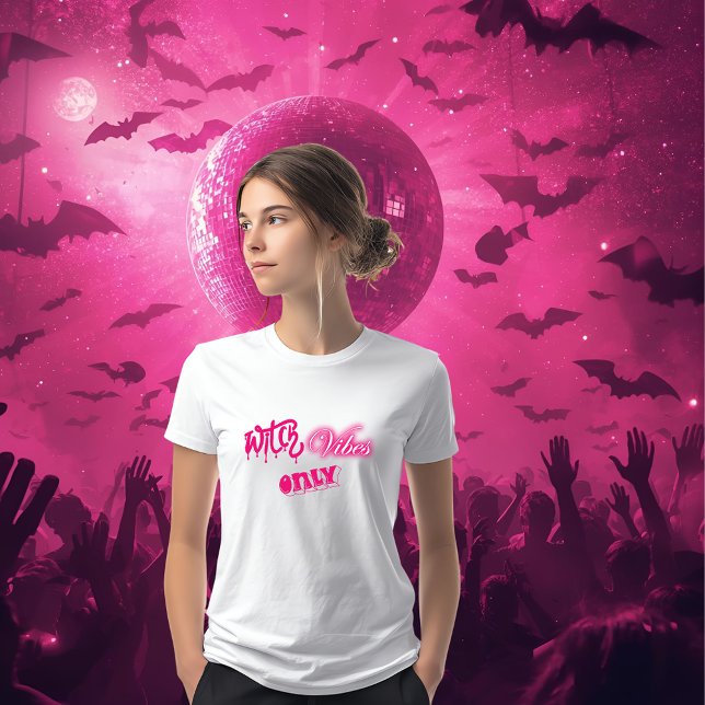Rosa Hexenvibes nur halloween Typografin Tri-Blend Shirt (Von Creator hochgeladen)