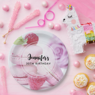 Rosa Himbeer-Macarons Französische Geburtsdagstort Pappteller