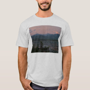 Rosa Himmel in Priest See T-Shirt