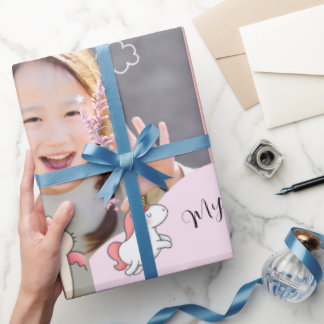 Rosa Hintergrund & süßes Mädchen Geschenkpapier