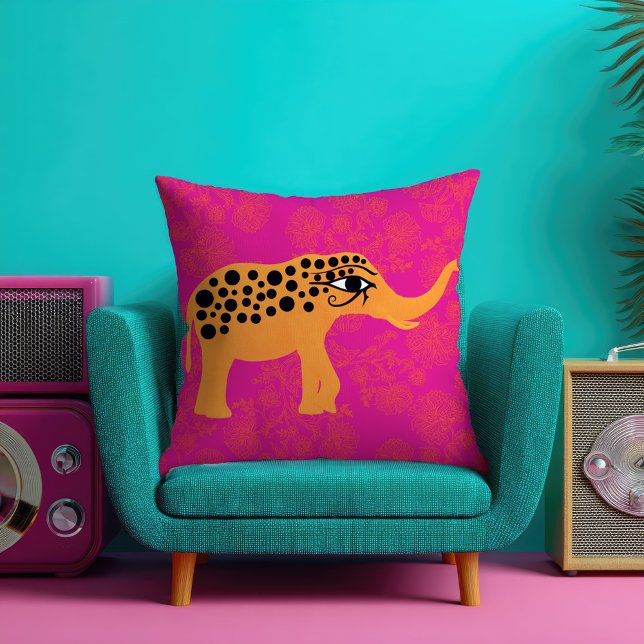 Rosa Horus Eye Elephant Throw Kissen (Von Creator hochgeladen)
