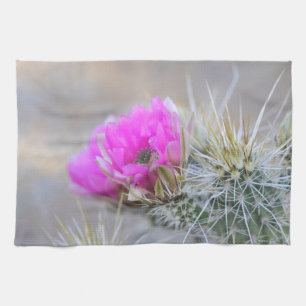 Rosa Kakteen Blüten Geschirrtuch