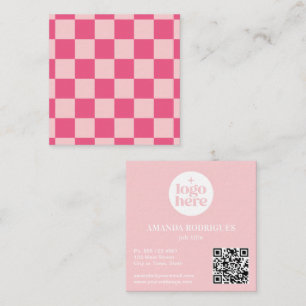 Rosa kariertes Logo QR Code Quadratische Visitenkarte