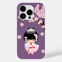Rosa Kimono Kawaii Kokeshi-Puppe auf Lila