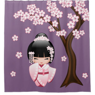 Rosa Kimono Kawaii Kokeshi-Puppe auf Lila Duschvorhang