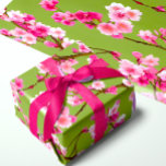 Rosa Kirschblüten Florals auf Chartreuse Green Geschenkpapier<br><div class="desc">Diese Show stoppt Design verdient es, vorne und Mitte zu sein! Diese Sammlung ist eine Ode an unsere Lieblings-Kirschblüten in Kyoto, Japan. Die Kombination aus Grün und Rosa wird sicherlich Aufmerksamkeit erregen. Benutzen Sie sie für die Feiertage, Geburtstage, Jubiläen, nutzen Sie sie, weil es Montag ist; es ist alles angemessen...</div>