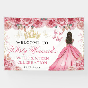 Rosa Kleid Braunhaarige Prinzessin Floral Sweet 16 Banner