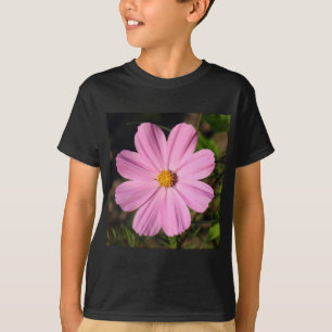 Rosa Kosmos (quadratisches Foto) T-Shirt
