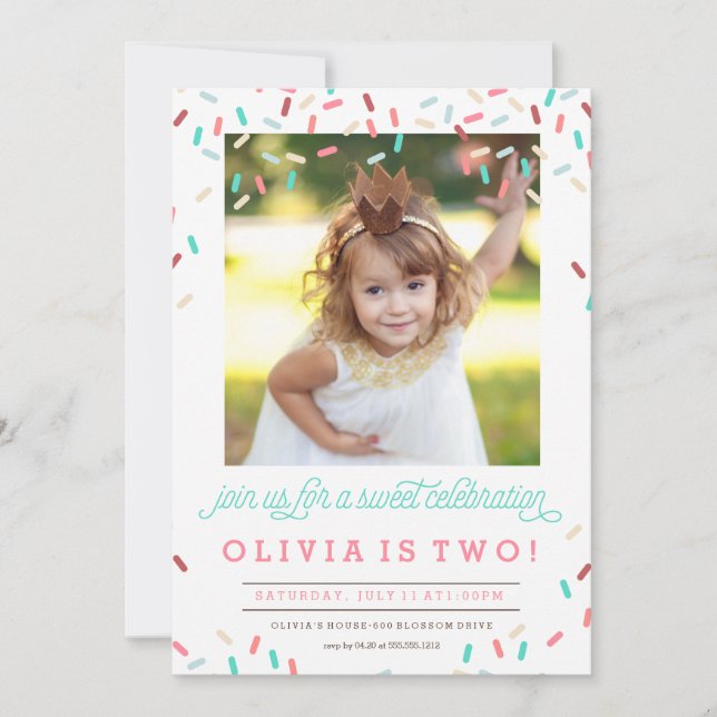 ROSA KRAPFEN BESPRÜHT GEBURTSTAGS-EINLADUNG EINLADUNG (Vorderseite)