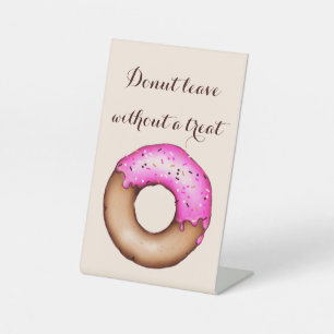 Rosa Krapfen mit Streuseln Hochzeits-Donut-Bar Sockelschild