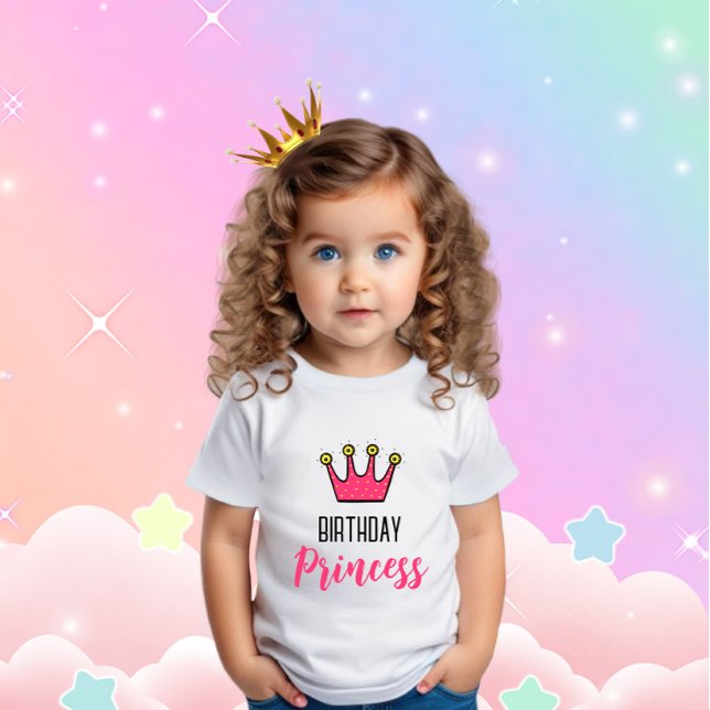 Rosa Krone zum Geburtstag Baby T-shirt (Von Creator hochgeladen)