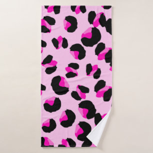 Rosa Leopard. Tierisches Hautmuster. Leopard. Pant Badehandtuch