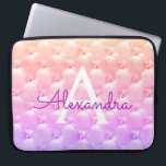 Rosa - Lila elegantes Vintages Monogramm Laptopschutzhülle<br><div class="desc">Rosa und Lila Ombre Pastel Elegant,  Vintag Girly Monogram Case. Dieser Fall kann so angepasst werden,  dass er Ihren Anfangs- und Vornamen enthält.</div>