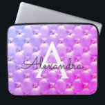 Rosa - lila elegantes Vintages Monogramm Laptopschutzhülle<br><div class="desc">Rosa und lila Ombre elegant,  Vintager Girly Monogramm-Fall. Dieser Fall kann besonders angefertigt werden,  um Ihre Initiale und Vornamen einzuschließen.</div>