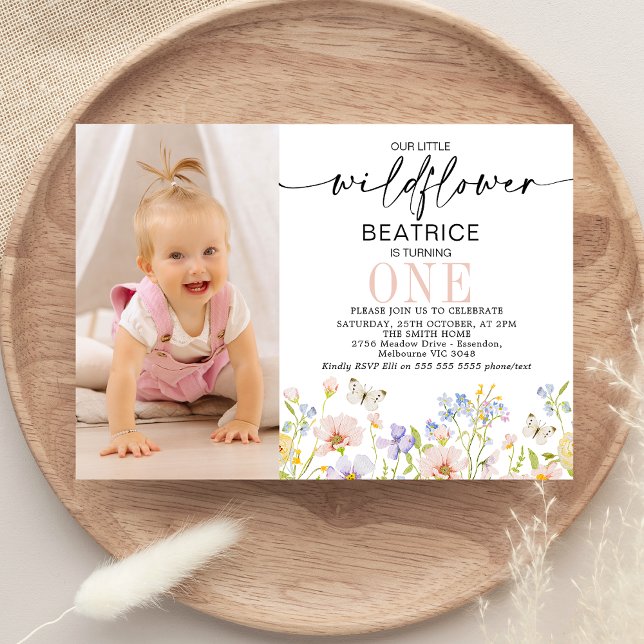 Rosa Lila Foto Delikate Wildblume 1. Geburtstag Einladung (Girls Our Little Wildflower First Birthday Invitation, Little Wildflower First Birthday Invitation)