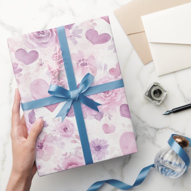 Rosa lila Herzen Blumen Geburtstag Geschenkpapier (Schenken)