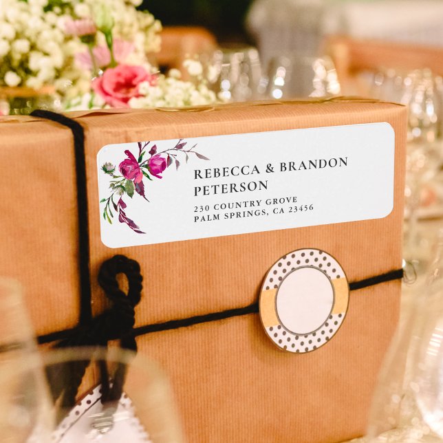 Rosa lila Hochzeit mit Blumen (Von Creator hochgeladen)