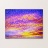 Rosa, lila orange, goldgelber Himmel