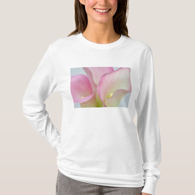 Rosa Lilie T-Shirt (Vorderseite)
