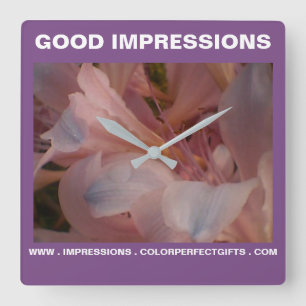 Rosa Lilien-Impressionen Quadratische Wanduhr