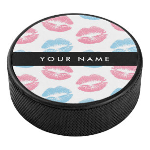 Rosa Lippen, blaue Lippen, Kuss, Ihr Name, persona Eishockey Puck