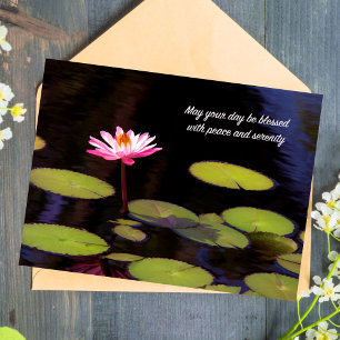 Rosa Lotus mit friedlicher und ruhiger Postkarte