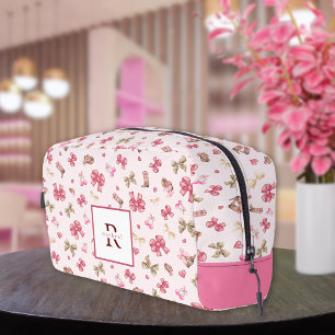 Rosa Mädchen-Cowgirl-Coquette-Muster Monogramm Nam Waschbeutel