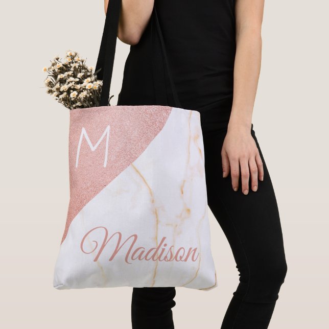 Rosa Marmor Glitter Trendiger Anfangsbuchstabe Nam (Von Nahem)