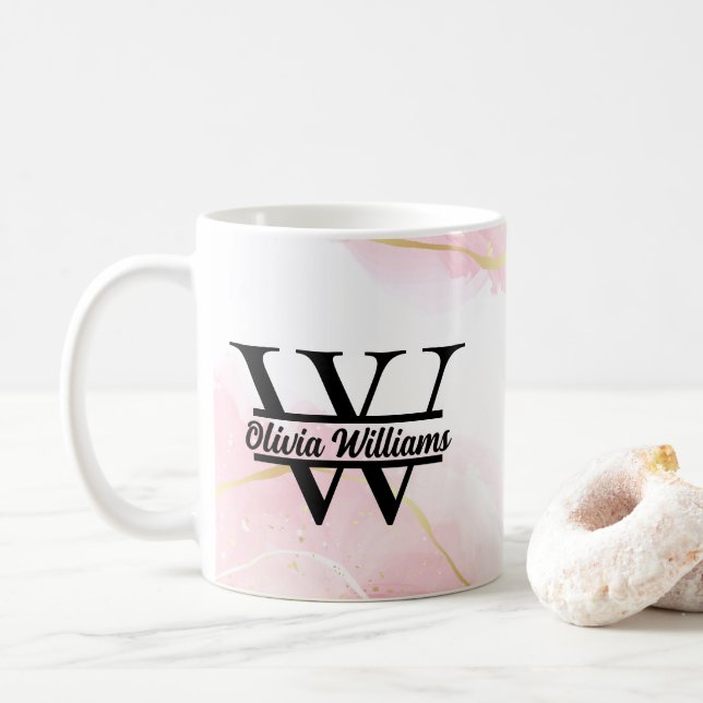 Rosa Marmormonogramm | Girly Modern Gold Glitzer Kaffeetasse (Mit Donut)