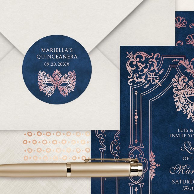 Rosa Masquerade Maske Elegante Quinceanera Runder Aufkleber (Von Creator hochgeladen)