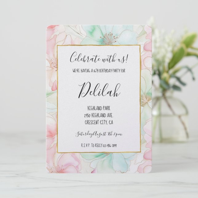 Rosa Mint Blumen Geburtstag Einladung (Stehend Vorderseite)